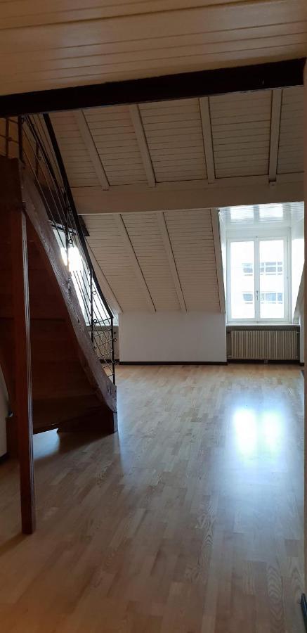 Haus De Philosophe Et Compositeur Rousseau 빌 외부 사진